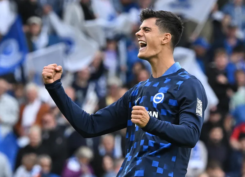 Brighton Stun Champions Arsenal 3-0 to End Unbeaten Start