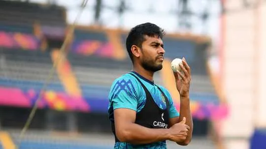 Mehidy Hasan Miraz Destroys TKR to Send Guyana Through in CPL 2026